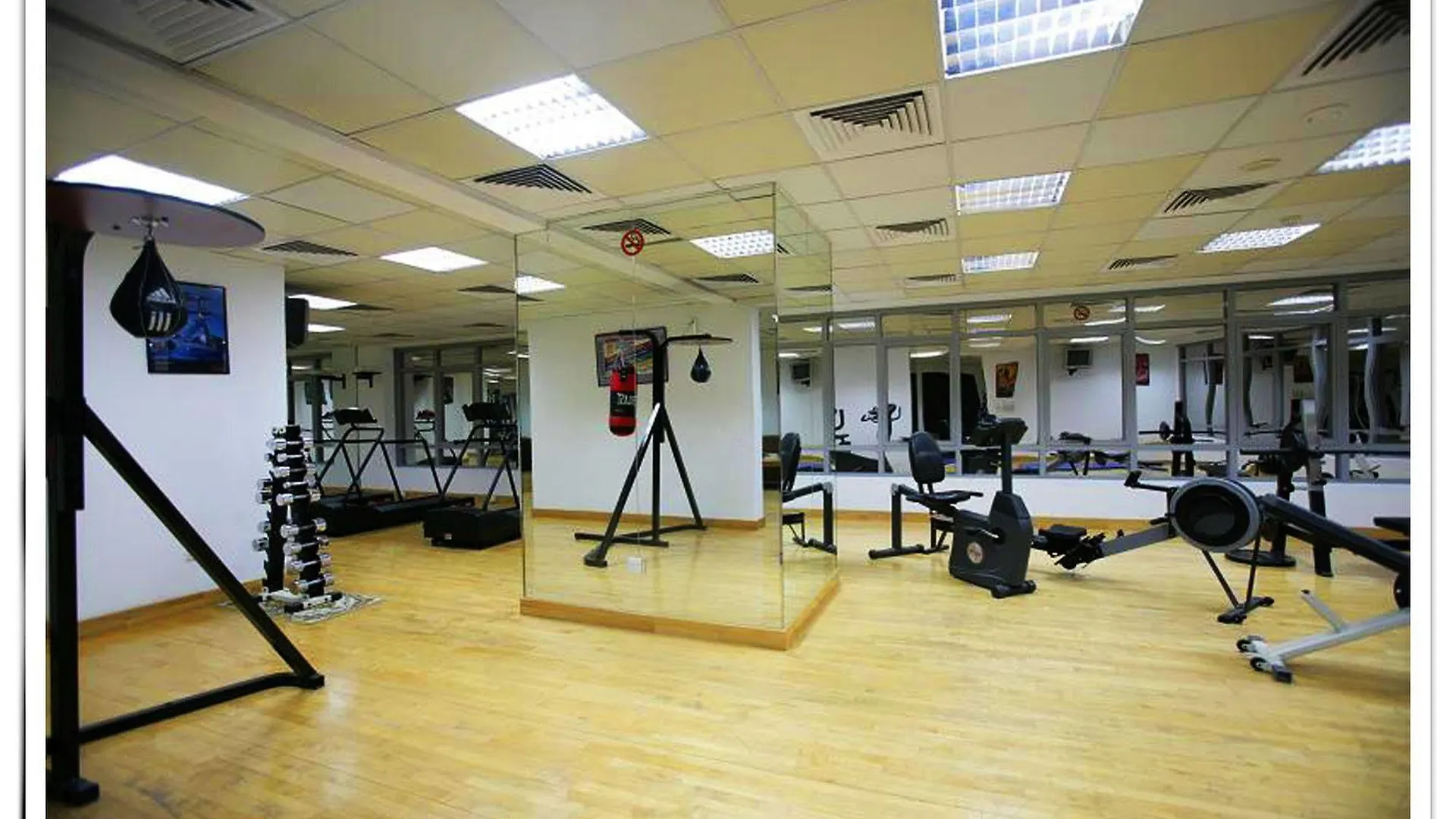 Desert Rose Hotel Apartments Dubai Aparthotel